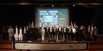 همایش «پیشگامان صنعت و اقتصاد» با حضور مدیران ارشد کشور برگزار شد